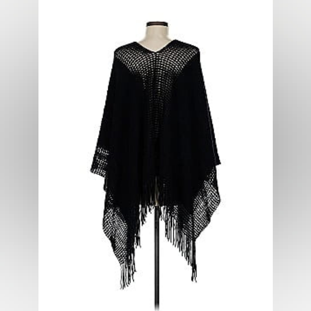 Hat Attack Lightweight Layer Poncho